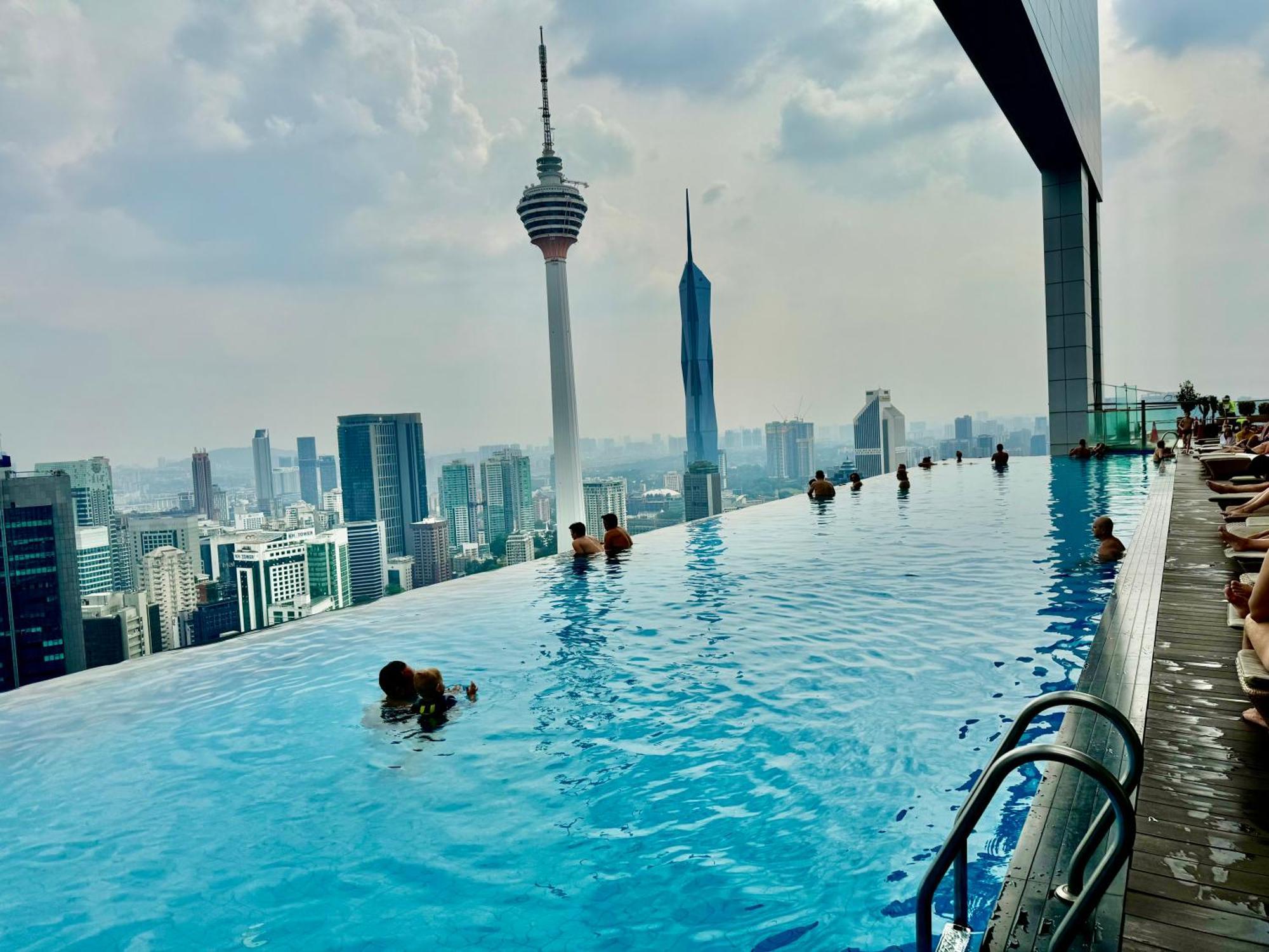 Platinum By Luxury Suites Kuala Lumpur Exterior foto